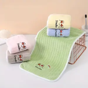 25cmx50cm Baby Towel Chrildren Cute Cartoon Bathroom Towels with Hang Loop Coral Fleece for Mother Kids Bedroom Shower Products